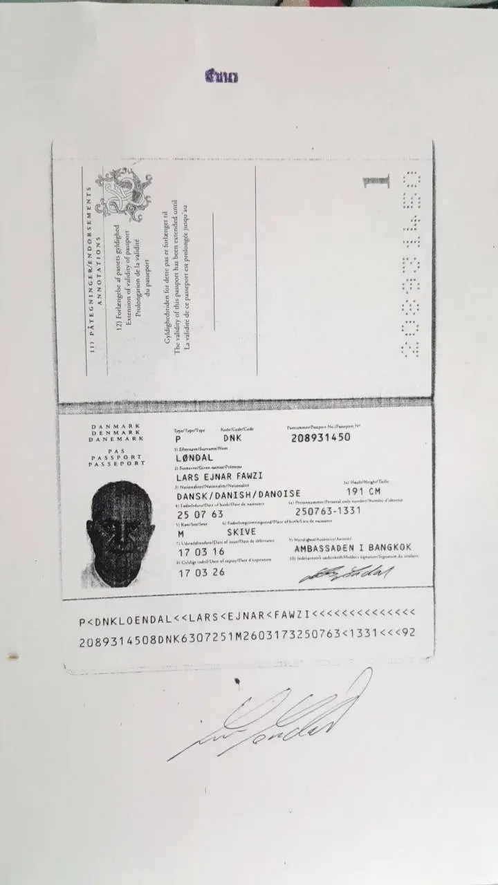 Lars Passport